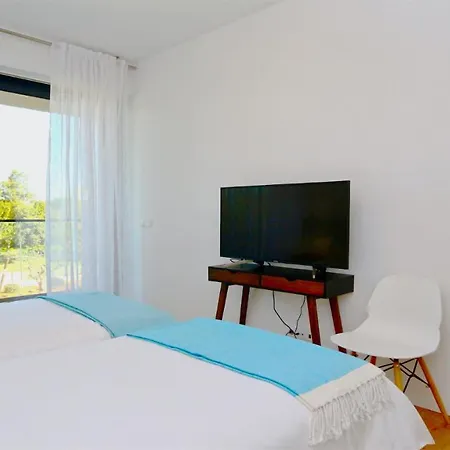 Nature Apartment 229 - Clever Details, Sleeps 6, Luxury, Walking Distance Διαμέρισμα Βιλαμούρα
