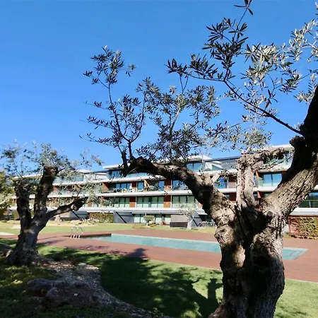 Nature Apartment 229 - Clever Details, Sleeps 6, Luxury, Walking Distance