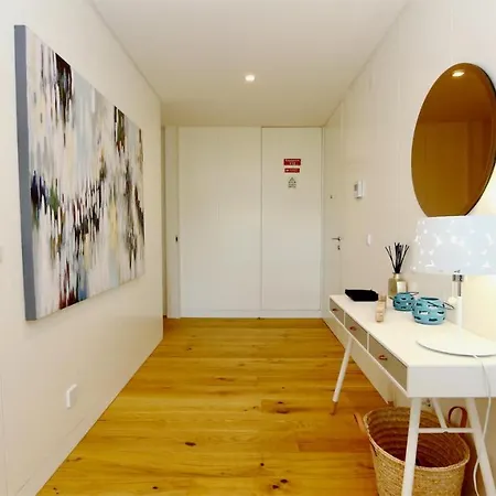 Nature Apartment 229 - Clever Details, Sleeps 6, Luxury, Walking Distance *