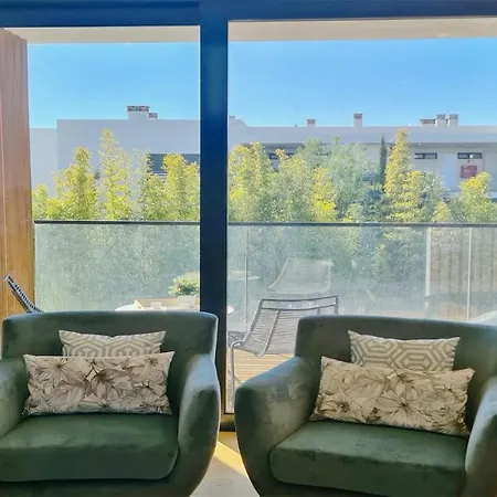 Nature Apartment 229 - Clever Details, Sleeps 6, Luxury, Walking Distance Apartament
