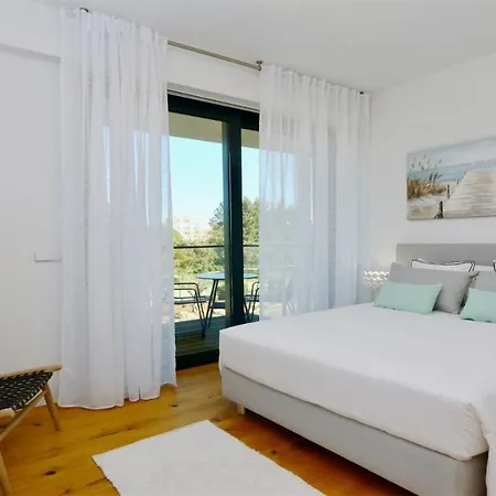 Nature Apartment 229 - Clever Details, Sleeps 6, Luxury, Walking Distance