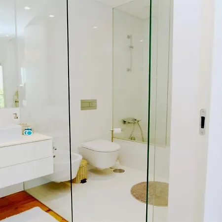 Nature Apartment 229 - Clever Details, Sleeps 6, Luxury, Walking Distance * ヴィラモウラ